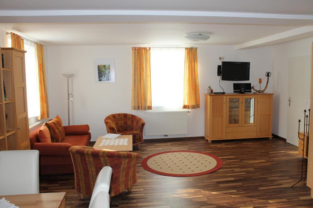 Familienappartement Oetscherbaer Apartment Lackenhof